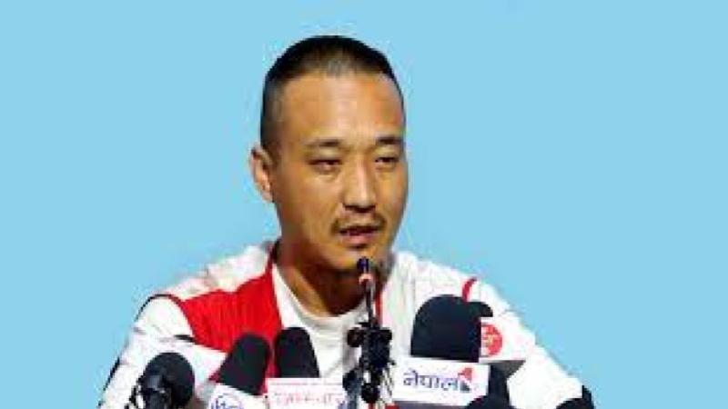 सुदन गुरूङ