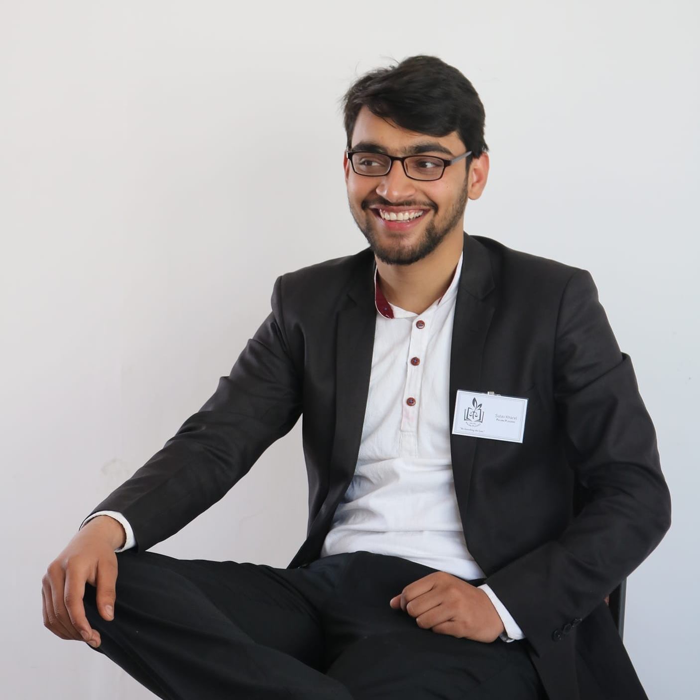 सुलभ खरेल